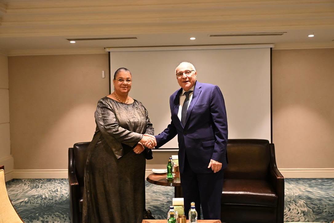 عطاف يجري بأنطاليا محادثات مع رئيسة بعثة الأمم المتحدة للدعم في ليبيا