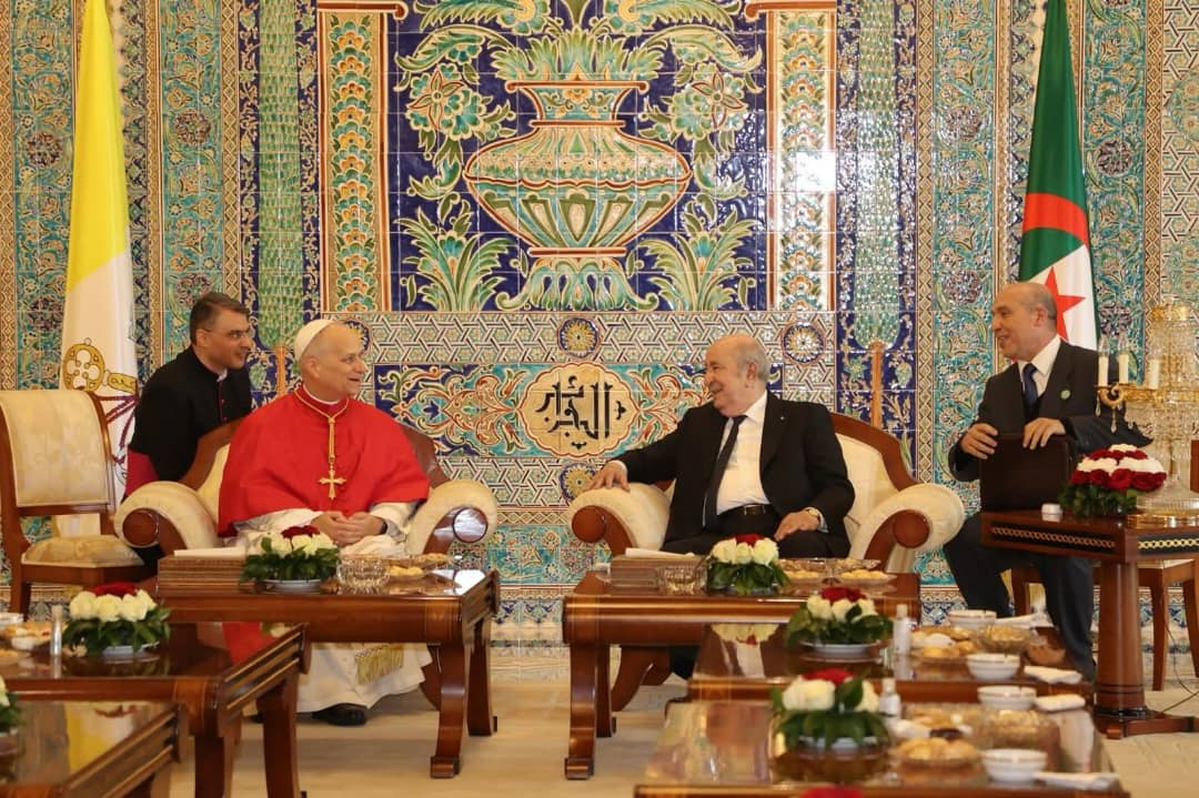 رئيس الجمهورية يجري محادثات مع البابا ليون