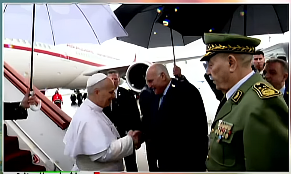 البابا في عنابة