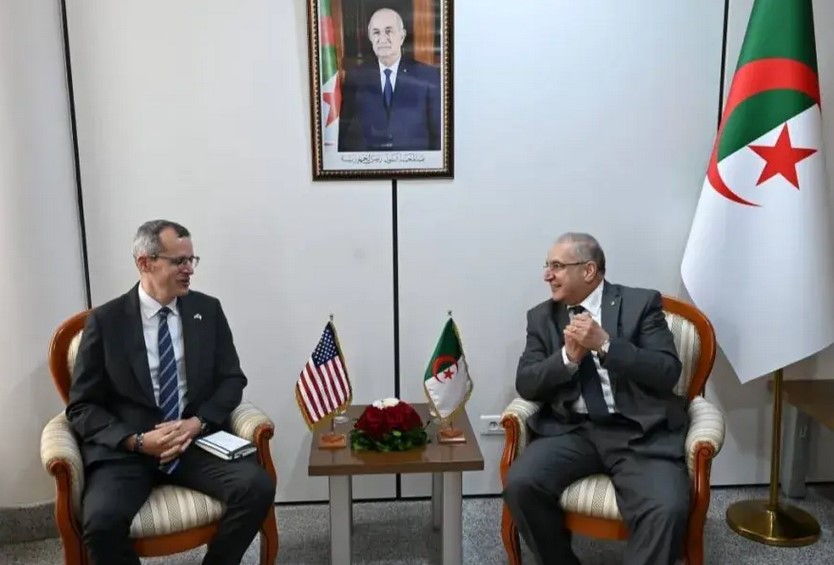 مقرمان يستقبل القائم بالأعمال بالنيابة لسفارة الولايات المتحدة  الأمريكية بالجزائر