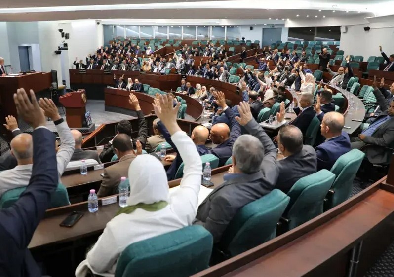 المصادقة على مشروع القانون المتعلق بشروط ممارسة  الأنشطة التجارية