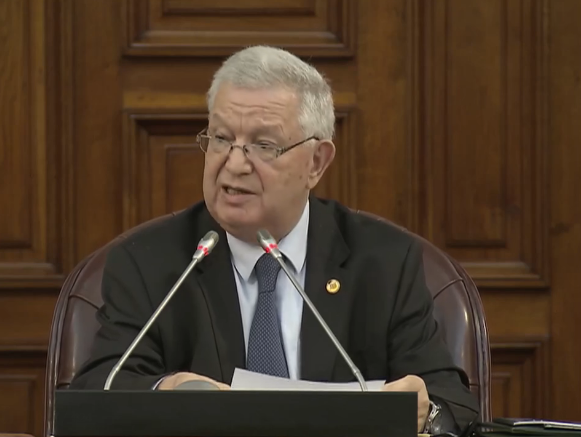 المصادقة على قانون المرور