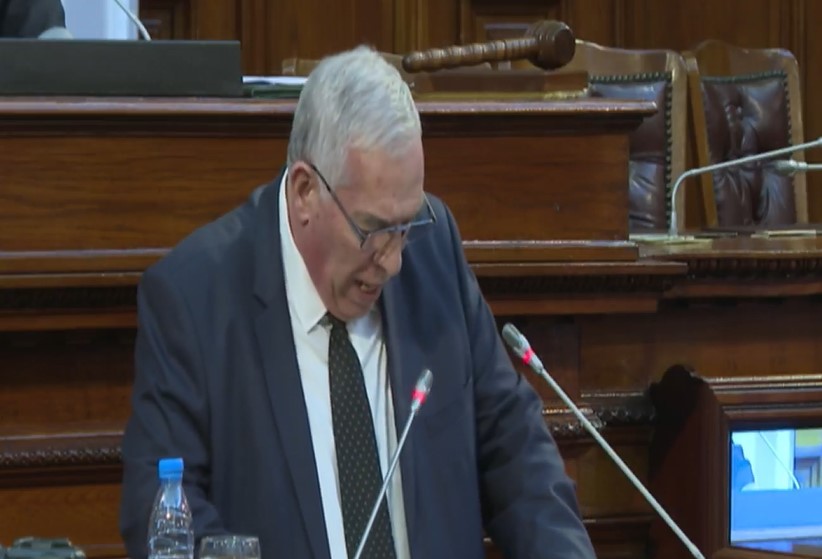 المصادقة على نص قانون تجريم الاستعمار الفرنسي في الجزائر