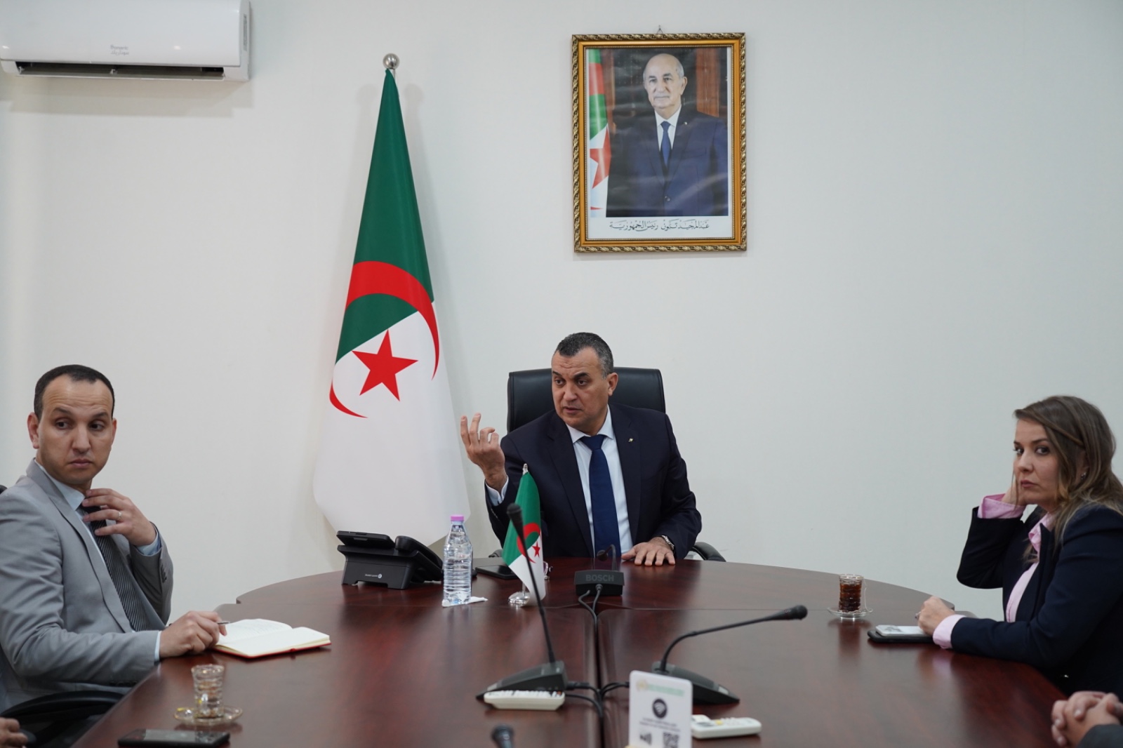 بريد الجزائر: بدء مراجعة الاتفاقية الجماعية