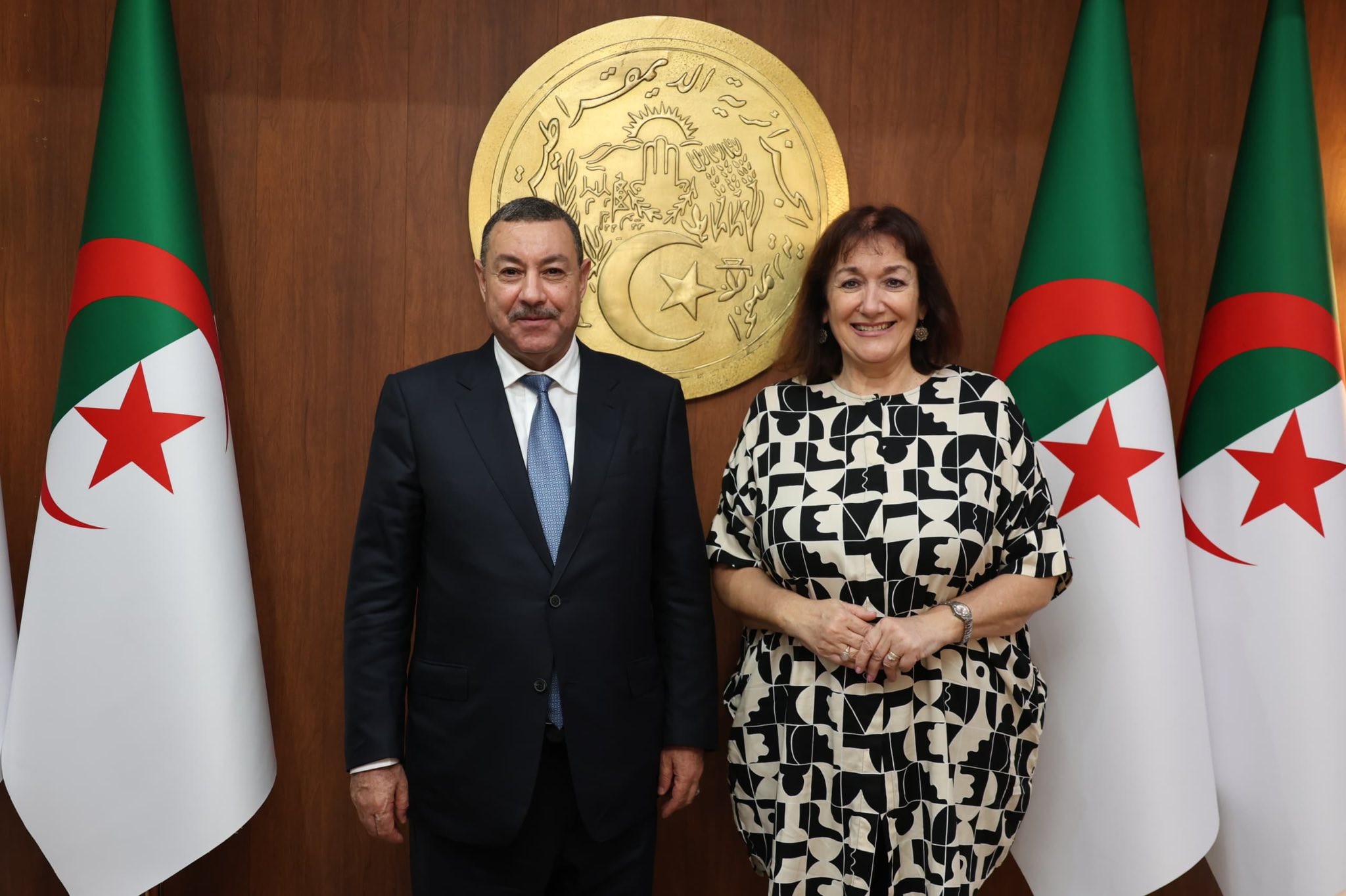 وزير الداخلية و الجماعات المحلية والنقل يستقبل المفوضة الأوروبية لشؤون  المتوسط