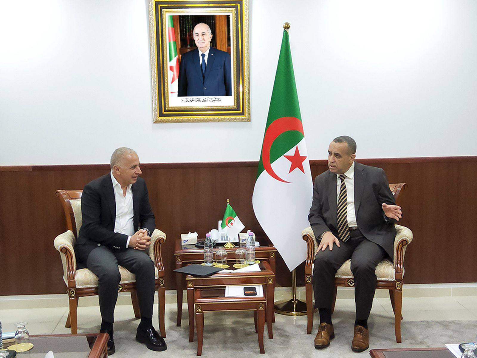 Adjal reçoit une délégation du groupe égyptien Elsewedy Electric   