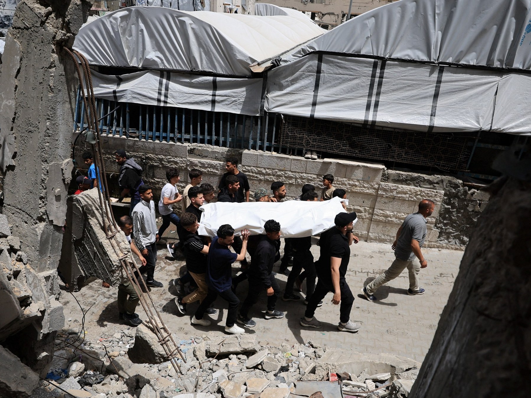 Le carnage en Palestine continue
