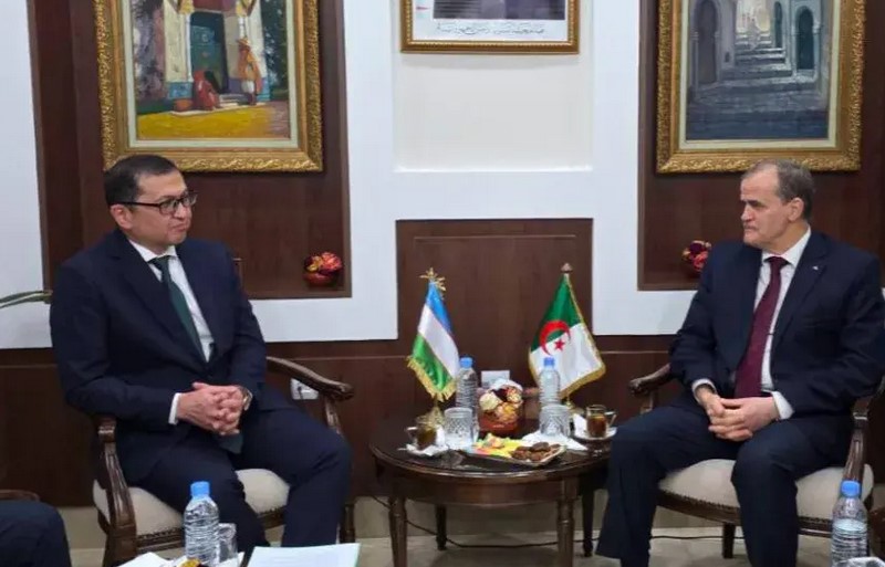 الجزائر وأوزبكستان تبحثان تعزيز المبادلات التجارية وإقامة مجلس أعمال مشترك