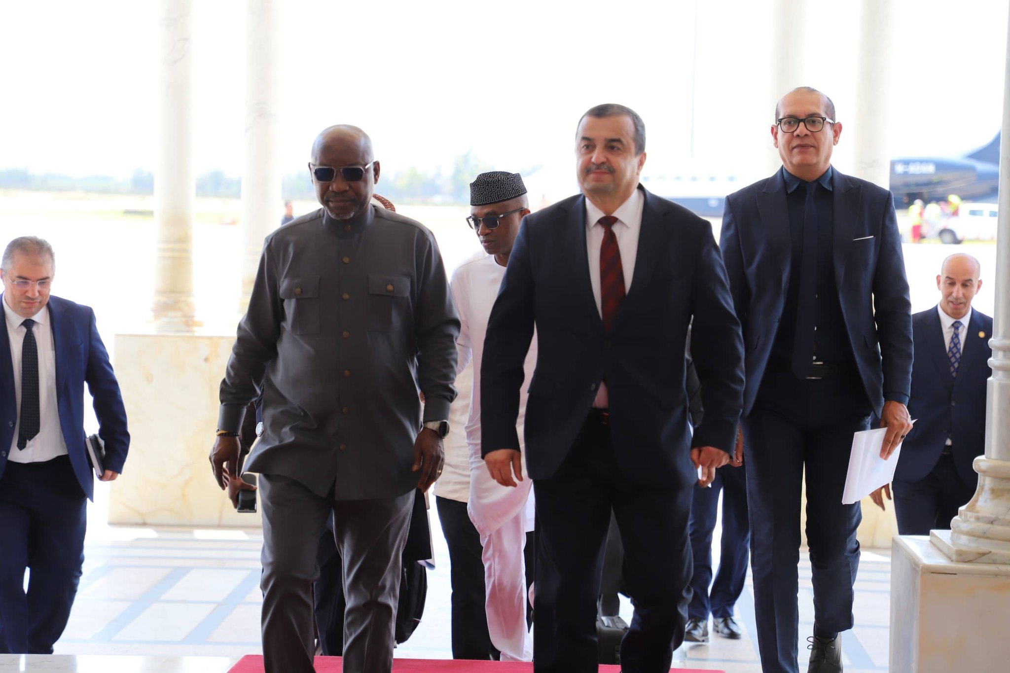وزير الدولة النيجيري للموارد البترولية المكلف بالغاز في زيارة عمل إلى  الجزائر