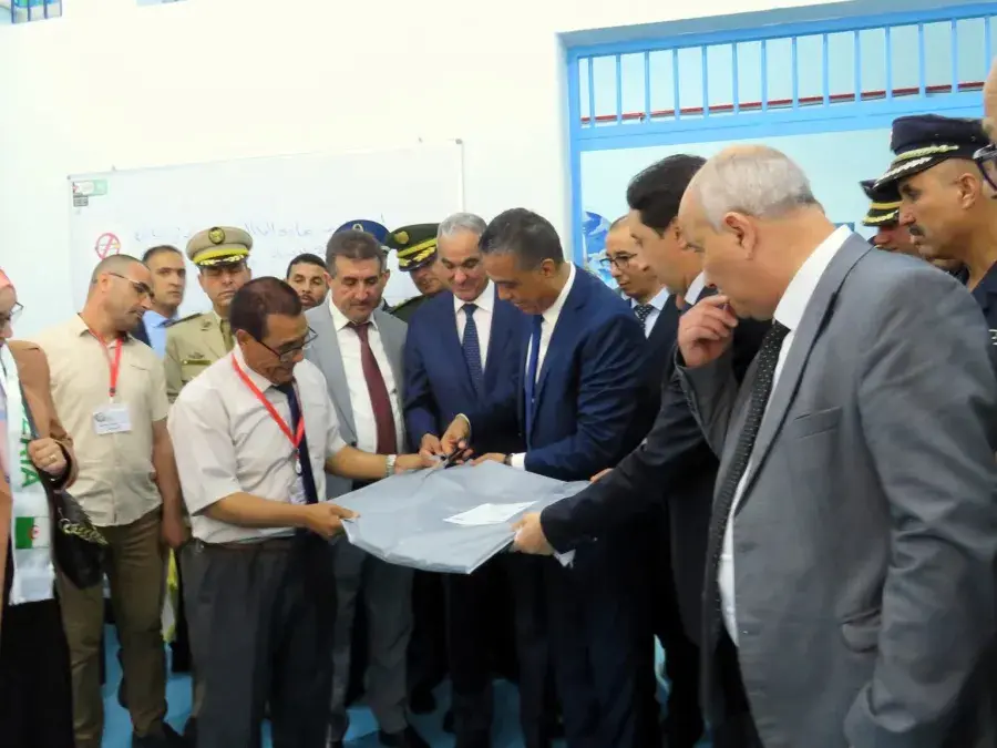 أسعيد زرب يعطي من برج بوعريريج إشارة انطلاق امتحان البكالوريا للمحبوسين على المستوى الوطني أخبار الوطن 07 يونيو, 2026 Facebook X LinkedIn
