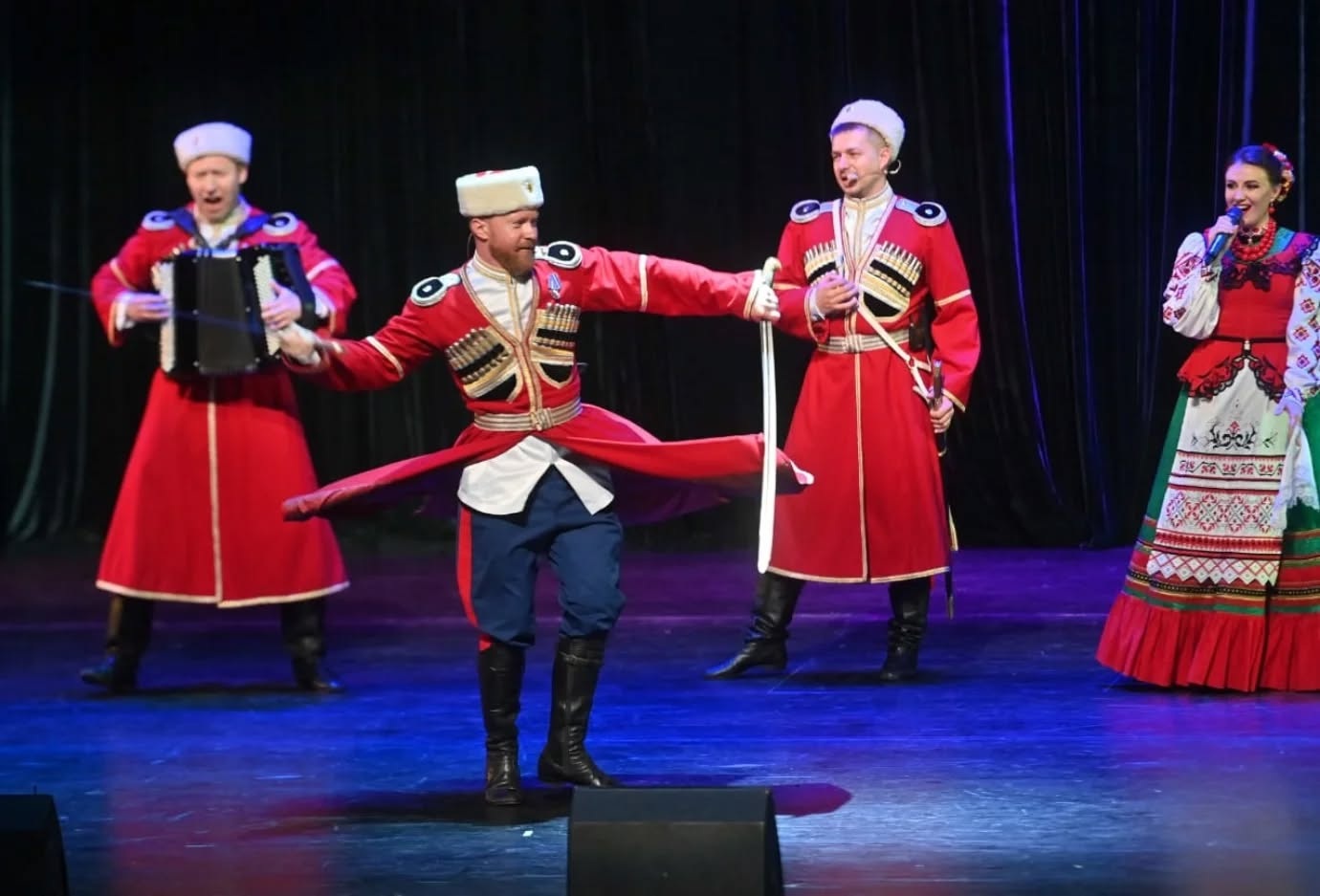 Le Chœur cosaque de Moscou anime un spectacle à Alger   