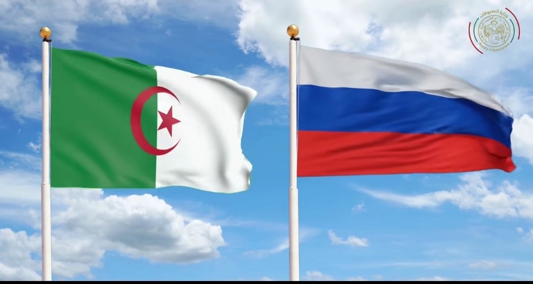 الجزائر وروسيا تبحثان بموسكو آفاق تعزيز الشراكة الاقتصادية والعلمية