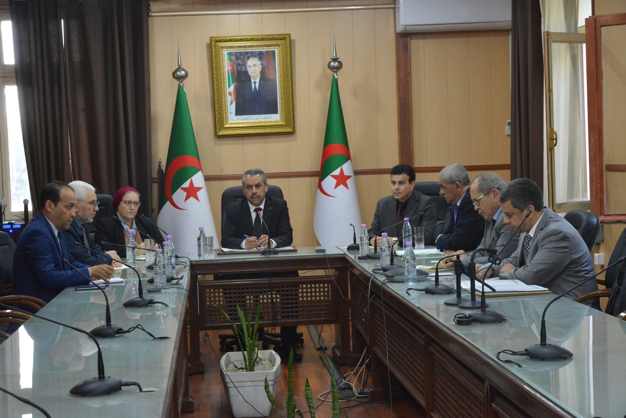 بكالوريا 2026: وزير التربية يترأس ندوة لمتابعة سير الامتحان ومدى جاهزية  مراكز الإجراء