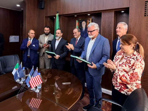Signature d'un partenariat pour la réalisation d'un site de production Skechers à Alger, le premier en Afrique