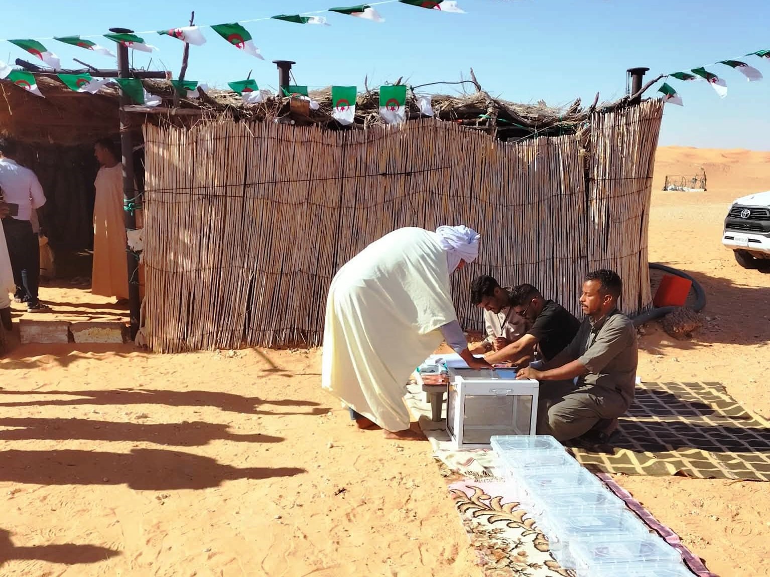 تشريعيات 2 جويلية: انطلاق عملية التصويت عبر المكاتب المتنقلة بولايات الجنوب  الكبير