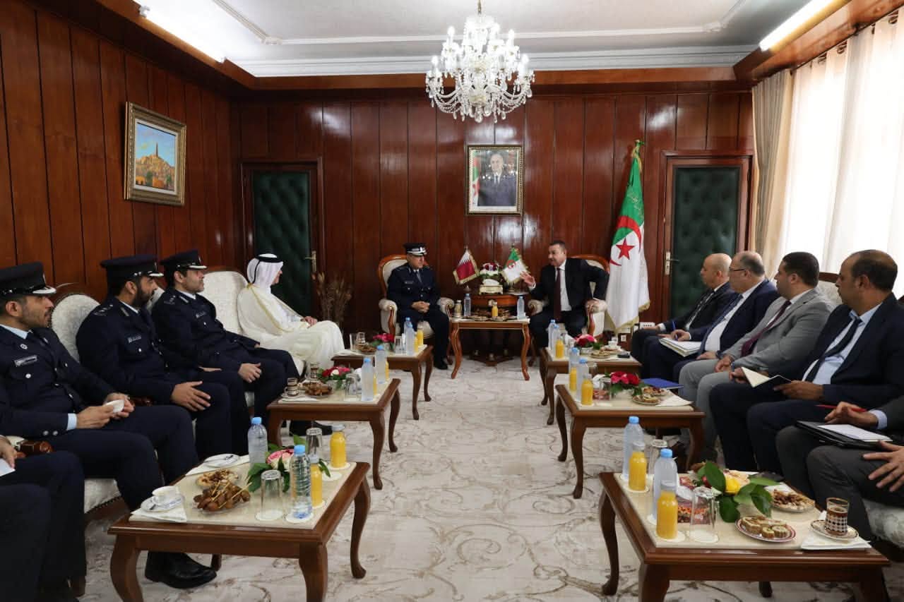 الجزائر قطر