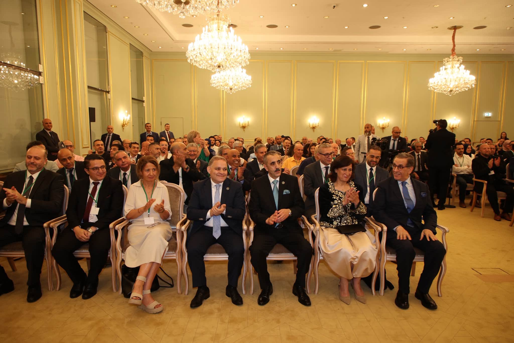 La communauté algérienne en Allemagne salue le développement réalisé par l'Algérie sous la conduite éclairée du président de la République