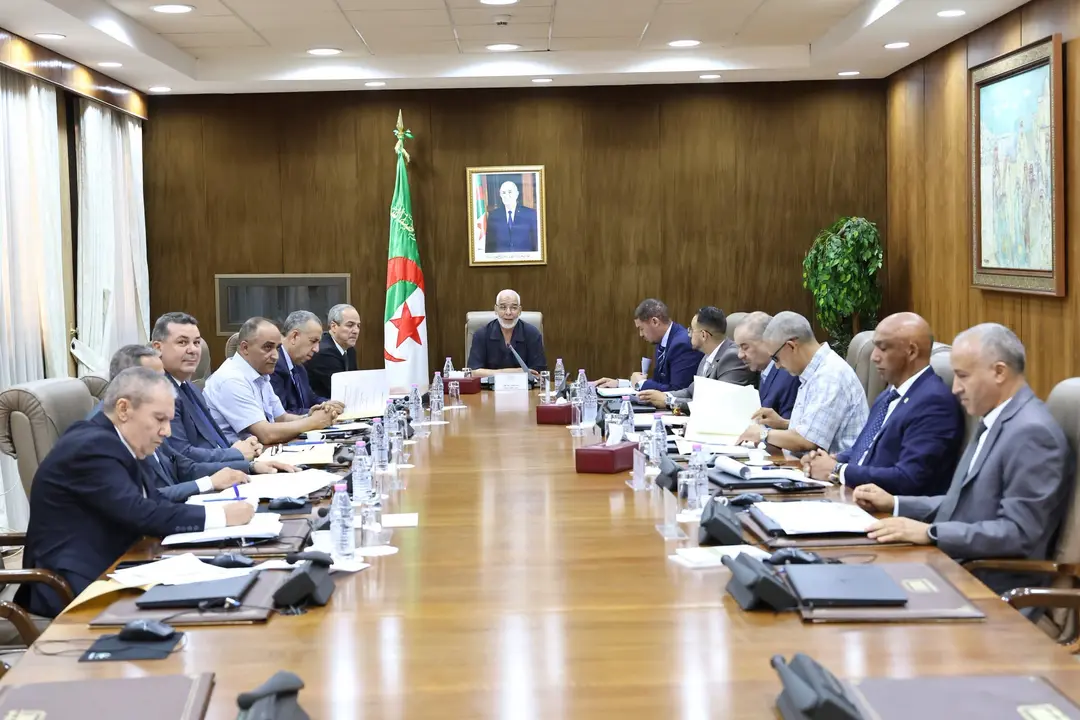 عقد اجتماع لضبط جدول أعمال جلسة افتتاح الفترة  التشريعية العاشرة