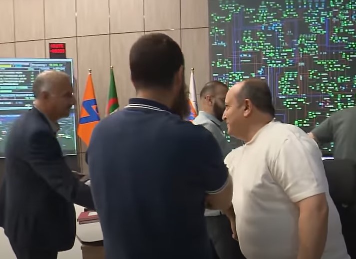 غريب  يعرب عن بالغ تقديره لإطارات وزارة الطاقة وإطارات  وأعوان مجمع سونلغاز