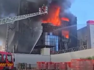 Incendie Alger Dar El Beida