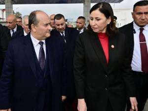 Commémoration du 68e anniversaire du massacre de Sakiet Sidi Youssef : le Premier ministre arrive au poste frontalier