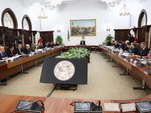 رئيس الجمهورية 