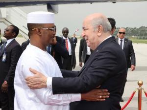 رئيس الجمهورية يستقبل رئيس تشاد