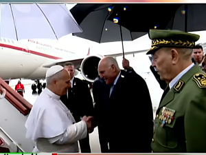 البابا في عنابة 