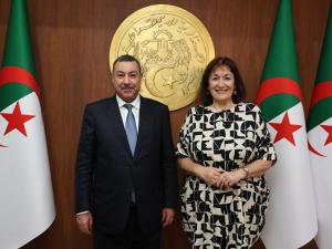 وزير الداخلية و الجماعات المحلية والنقل يستقبل المفوضة الأوروبية لشؤون  المتوسط
