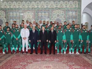 Le président de la République reçoit l'Equipe nationale de football