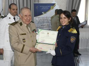 Le Général d'Armée Chanegriha honore les Cadets de la nation lauréats du baccalauréat