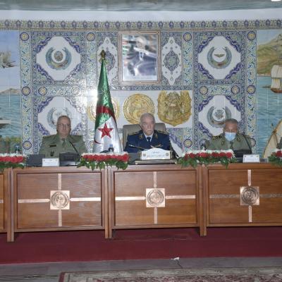 تنصيب العميد تيتوش رئيسا لدائرة الإشارة والعميد عبدو مديرا للإدارة والمصالح المشتركة 
