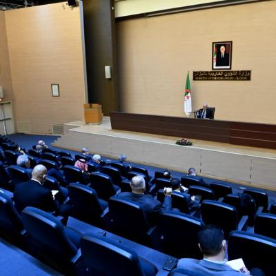 لقاء وزير الخلاجية لعمامرة مع السفراء العرب لقاء وزير الخلاجية لعمامرة مع السفراء العرب