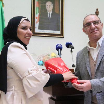 المدير العام للإذاعة الجزائرية يكرم عاملات المؤسسة