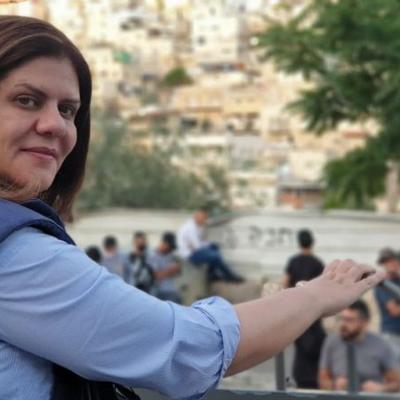 الصحفية الفلسطينية المغتالة شيرين ابو عاقلة الصحفية الفلسطينية المغتالة شيرين ابو عاقلة