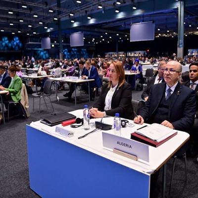 الوزير الأول يشارك في اجتماع ستوكهولم 