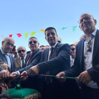 وزير السياحة والصناعة التقليدية،