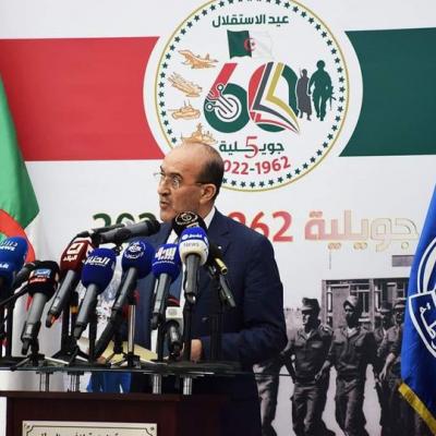 وزير الداخلية يشيد بمسار التطور والاحترافية الذي بلغته الشرطة الجزائرية