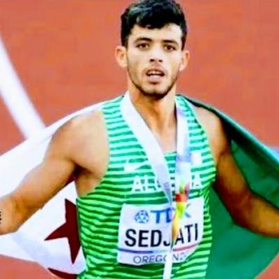 بطولة العالم لألعاب القوى 2022: جمال سجاتي يفوز بالميدالية الفضية في سباق 800 متر 