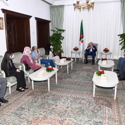 استقبال الرئيس للمتفوقتين في بكالوريا 2022 