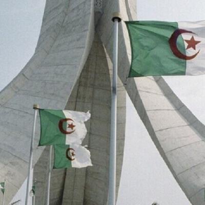الجزائر 