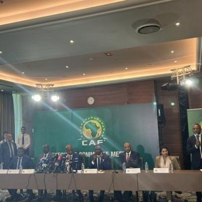 caf-motsepe-alger_01.10.22.jpg