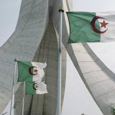 الجزائر