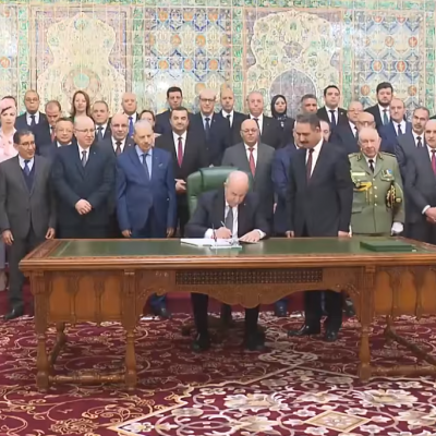 مراسم توقيع قانون المالية 2023