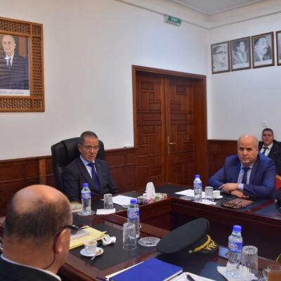التشجير ومكافحة التصحر محور لقاء وزير الفلاحة مع اطارات القطاع