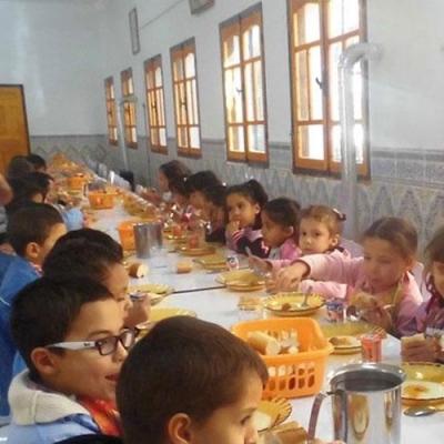 الإطعام والصحة المدرسية