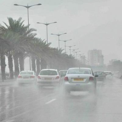 استمرار تساقط الأمطار على العديد من ولايات غرب البلاد استمرار تساقط الأمطار على العديد من ولايات غرب البلاد