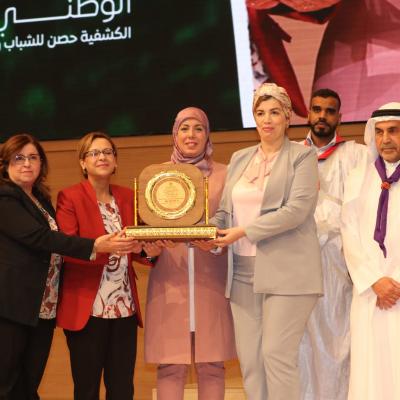 اللجنة الكشفية العربية تكرّم رئيس الجمهورية بدرع الكشافة