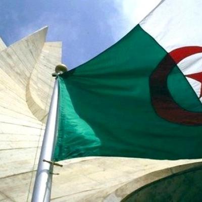 الجزائر