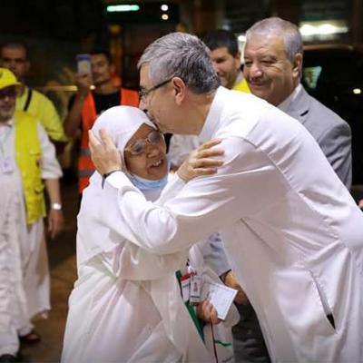 Arrivée du premier groupe de pèlerins algériens à Médine